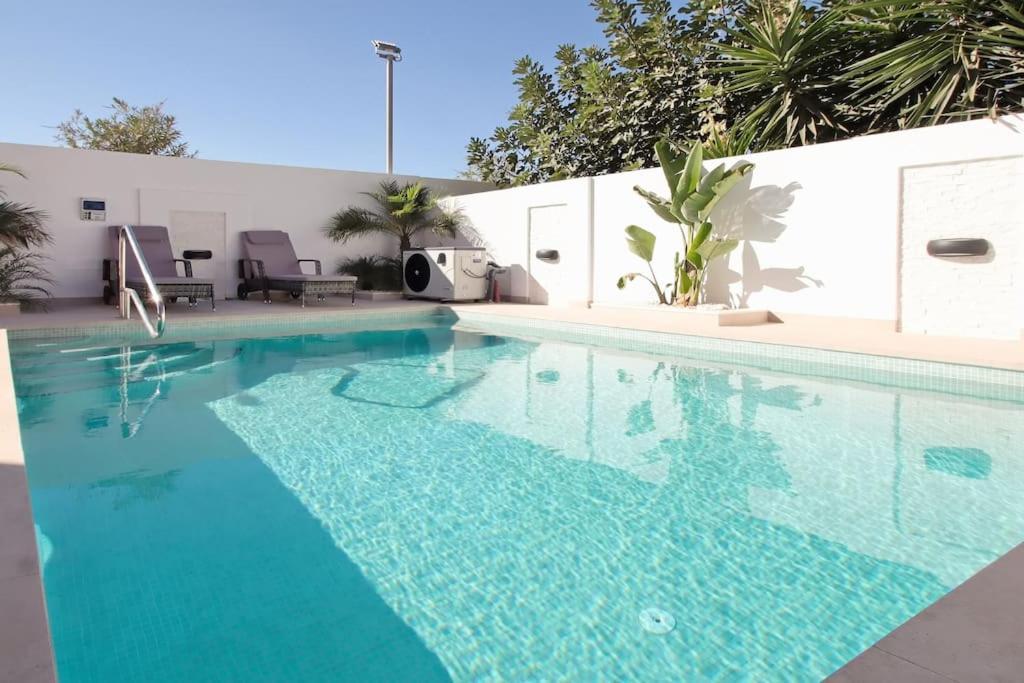 Villa Casa Olivia With Pool Heating Fee à Torrevieja Extérieur photo