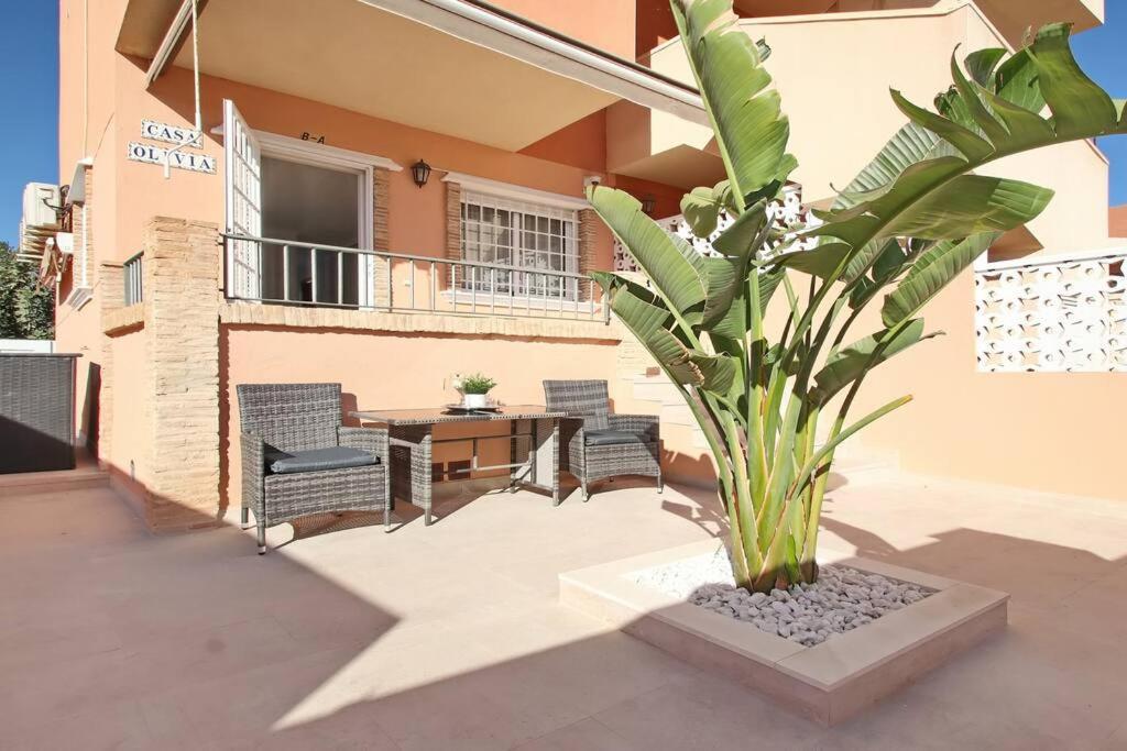 Villa Casa Olivia With Pool Heating Fee à Torrevieja Extérieur photo