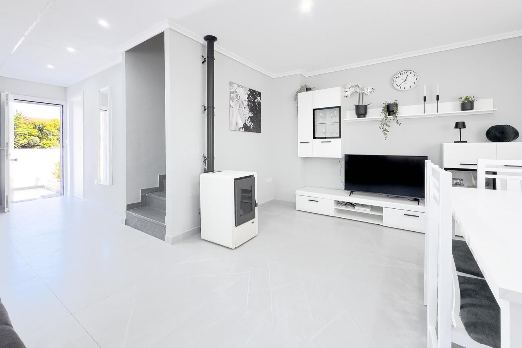 Villa Casa Olivia With Pool Heating Fee à Torrevieja Extérieur photo